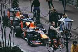 Doornbos grapt over Red Bull: "Dachten mij na tien jaar nog een keer te bellen"