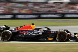Jos Verstappen was hard voor zoon Max: ‘Het was schandalig’