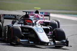 Formule 2 coureur mist wintertest door het coronavirus