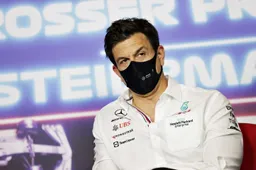 Wolff te kijk gezet door Red Bull: 'Moeten de koppen bij elkaar gaan steken'