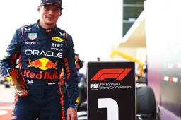 Internet reageert: 'Verstappen trok weg bij Hamilton toen geklaag begon'