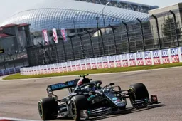 BREAKING: Bottas P1 ahead of Hamilton in FP2 at Russian GP!