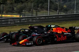 Albon: "No room for error, everyone touches the gravel"