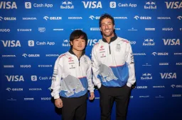 Ricciardo legt de lat hoog voor 2024 en hoopt weer een 'Shoey' te doen