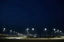 OVERVIEW: The starting grid!