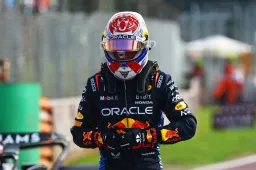 Groaning Verstappen fears world title slipping away: 'Can go fast'