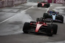 La subasta del casco de Leclerc del GP de Mónaco recauda una cifra récord