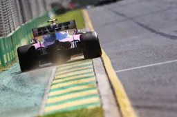 Eerste verkeersboete in de Formule 1 is alweer uitgedeeld