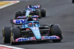 Diretor da Alpine: "Red Bull e Ferrari melhores em todos os lugares"