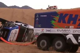 Rescue operation for stranded Dakar truck not going entirely according to plan
