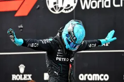 ¡Pole position para Mercedes! Verstappen luchó pero no pudo