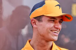 Norris neemt wraak op Sainz na plaagstootjes over de EK-finale