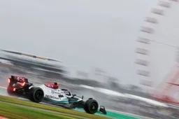 REPORT | All Mercedes front row in FP2!