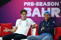 Russell fala sobre futuro companheiro de equipe: "Quero ser testado"