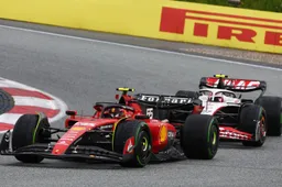 Sainz se prépare à la course : "Nous allons essayer de tout mettre en place demain".