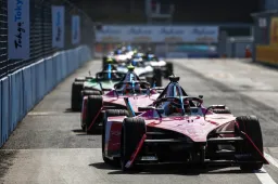 Evans signe la pole à Misano pour son premier E-Prix, De Vries est dernier
