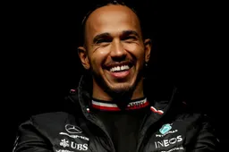 Hamilton ignores race director and keeps his piercings anyway
