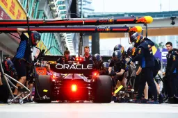 Pitcrew Red Bull: 'Dachten dat we klaar waren, tot Verstappen binnenkwam'