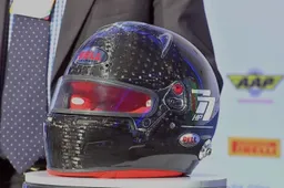 FIA introduceert nieuw VERPLICHT Formule 1 helmdesign voor 2019