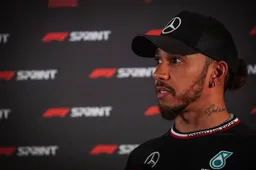 Hamilton, abatido, reage: "Não há muito mais a dizer..."