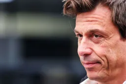 Wolff gepikeerd over uitspraken Horner: "Ben blij dat ze tevreden zijn"