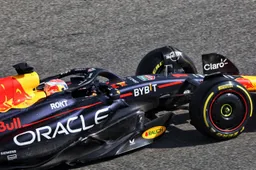 Parrilla definitiva GP Bahréin | Verstappen en la pole, Alonso por delante de Mercedes