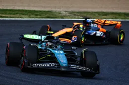 Red Bull gewaarschuwd door Alonso: 'Ferrari gaat in China snel zijn'