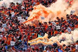 Zandvoort wint rechtszaak over zand onder fanzone