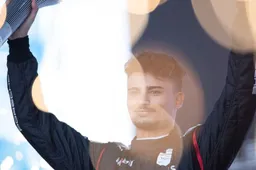 Wehrlein fala sobre as ultrapassagens: "Você precisa estar perto do muro"