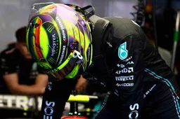Hamilton fala sobre as atualizações do W14