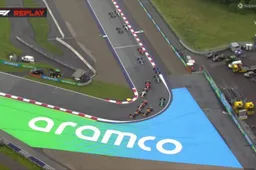 Verstappen en Perez woest op elkaar: 'Wat is er mis met Max?'
