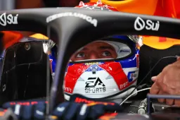 Max Verstappen confessa: "Quase fui reprovado no meu teste de direção"