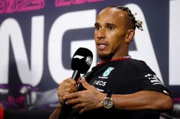 Hamilton avrebbe agito diversamente: "Al suo posto sarei rimasto fuori".