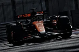 F1 LIVE | First day of winter testing in Bahrain gets underway