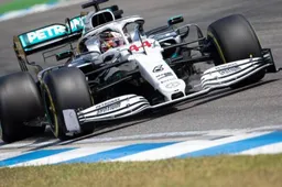'Tyres don’t like the temperature’ says Hamilton