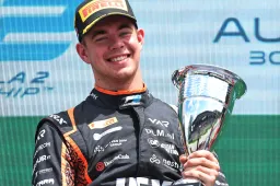Resultados de la clasificación GP Macao | Verschoor P11, tras tres banderas rojas