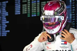 Hamilton krijgt full support van Mercedes: "We staan helemaal achter je!"