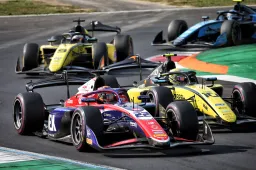 Verschoor takes Baku F2 race win after lap 1 horror crash, Antonelli P3