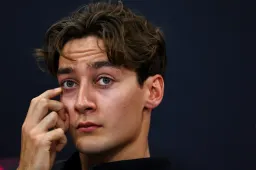 Russell doit se présenter aux commissaires après les qualifications au Japon
