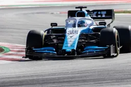 Watch: Williams invite fan to the paddock at the Spanish Grand Prix