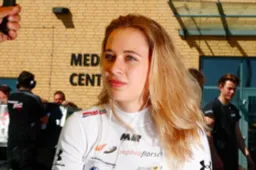 Medical report: Sophia Floersch has spinal fracture after horror crash