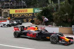 Verstappen had volgens reglementen zwaarder bestraft moeten worden