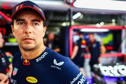 Perez drops out after sloppy early stages full of mistakes in Japan