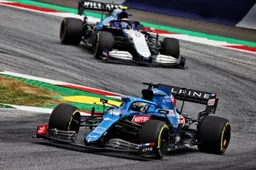 Alonso 'sad' to take point from Russell in Austria