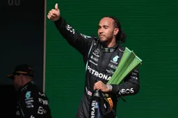 Hamilton over zege in Qatar: "Eenvoudig en eenzaam aan kop"