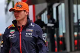 Verstappen is loyaal: 'Onthoud wie je in de F1 heeft neergezet'