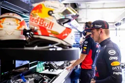 Verstappen over Pirelli-banden: "Bandenspanning is belachelijk hoog"