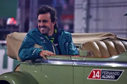 Fernando Alonso in love again: 'There's no hiding something like that'