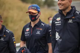 Verstappen honest: 'Not up to me to make fans stop booing at Hamilton'