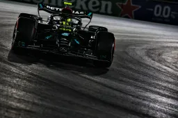 Hamilton (weer) niet blij met zijn kwalificatie: ‘Het is vreselijk’